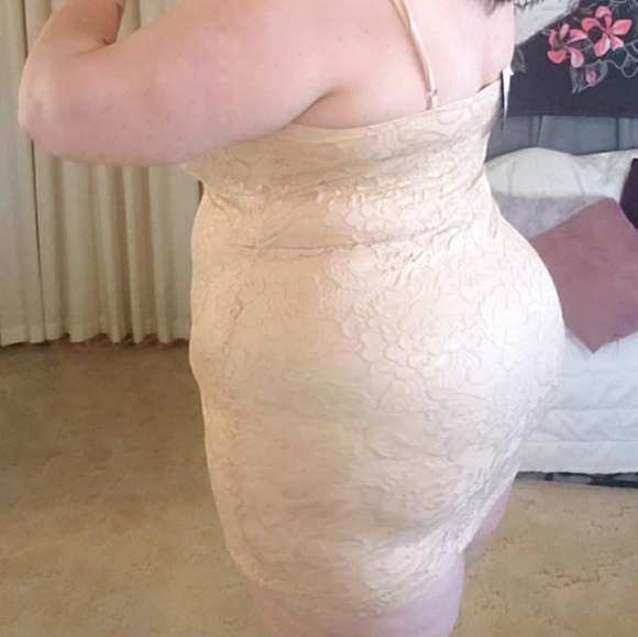 Forever 21 knit dress in 3x, nude color - Picture 2 of 5